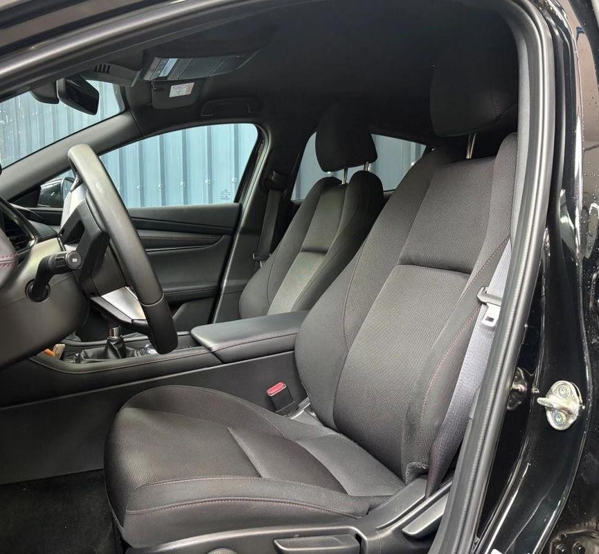Mazda 3 2.0 E-SKYACTIV-G 120 HYBRID MHEV SPORTS LINE - Garantie 1 An - Suivi complet - Première main – photo 6