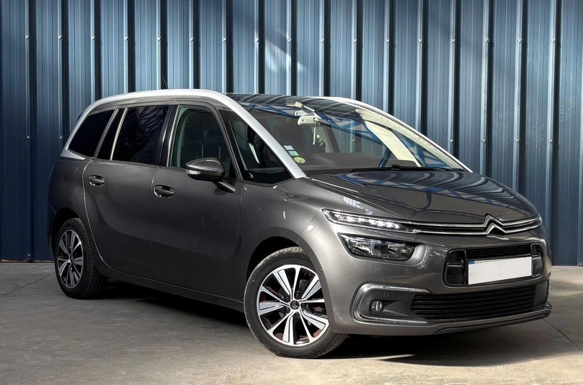 Citroen Grand C4 Spacetourer BLUEHDI 130 SHINE 7PL - Garantie 1 An - Toit panoramique - Full
