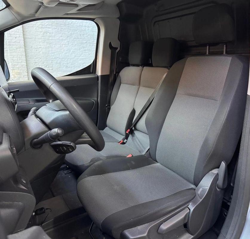 Citroen Berlingo Vu GENERATION-III FOURGON 1.5 BLUEHDI 100 1000KG - Garantie 1 An - CarPlay – photo 5