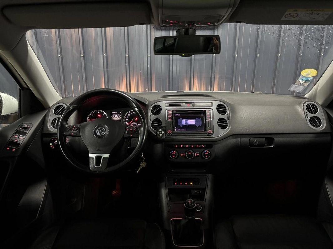 Volkswagen Tiguan 2.0 TDI 110 R-LINE - Garanti 1 an - Toit ouvrant -Régulateur- Navigation – photo 5