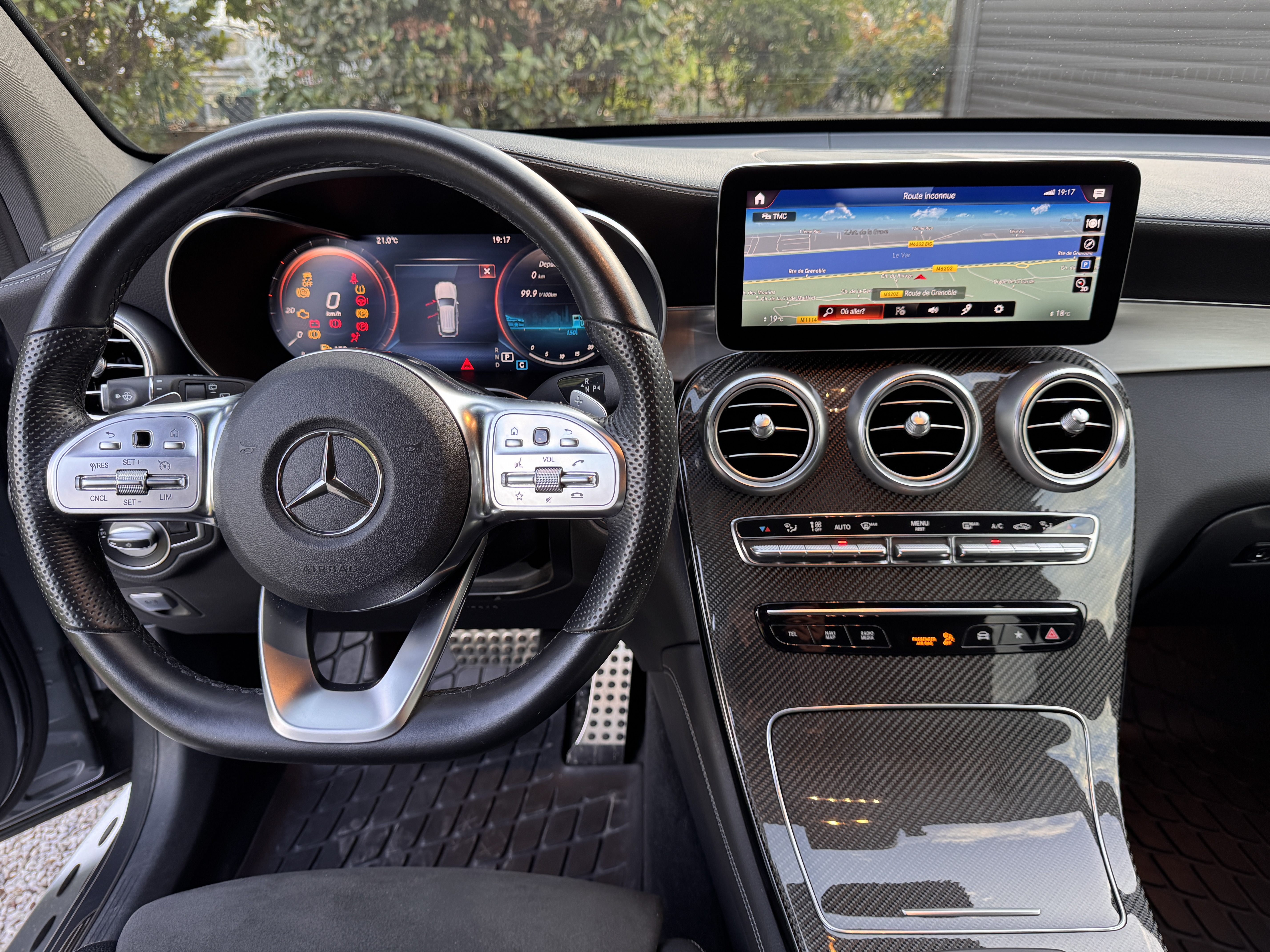 Mercedes-Benz Glc 220d AMG Line – photo 7