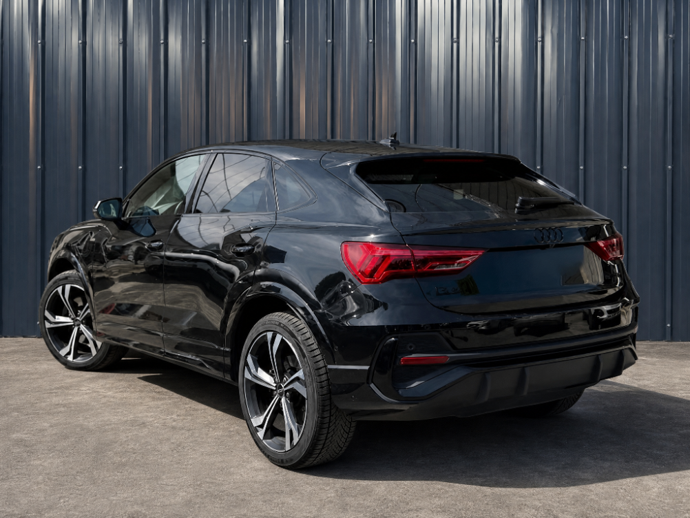 Audi Q3 245 Tfsi E hybride Rechargeable – photo 2