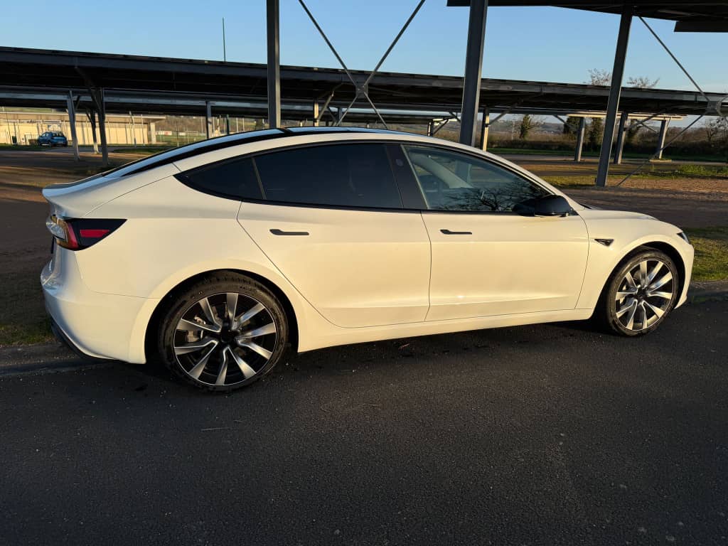 Tesla Model 3 Highland – photo 3