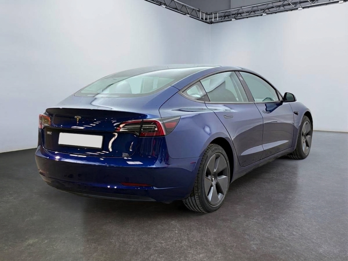 TESLA Model 3 RWD – photo 3