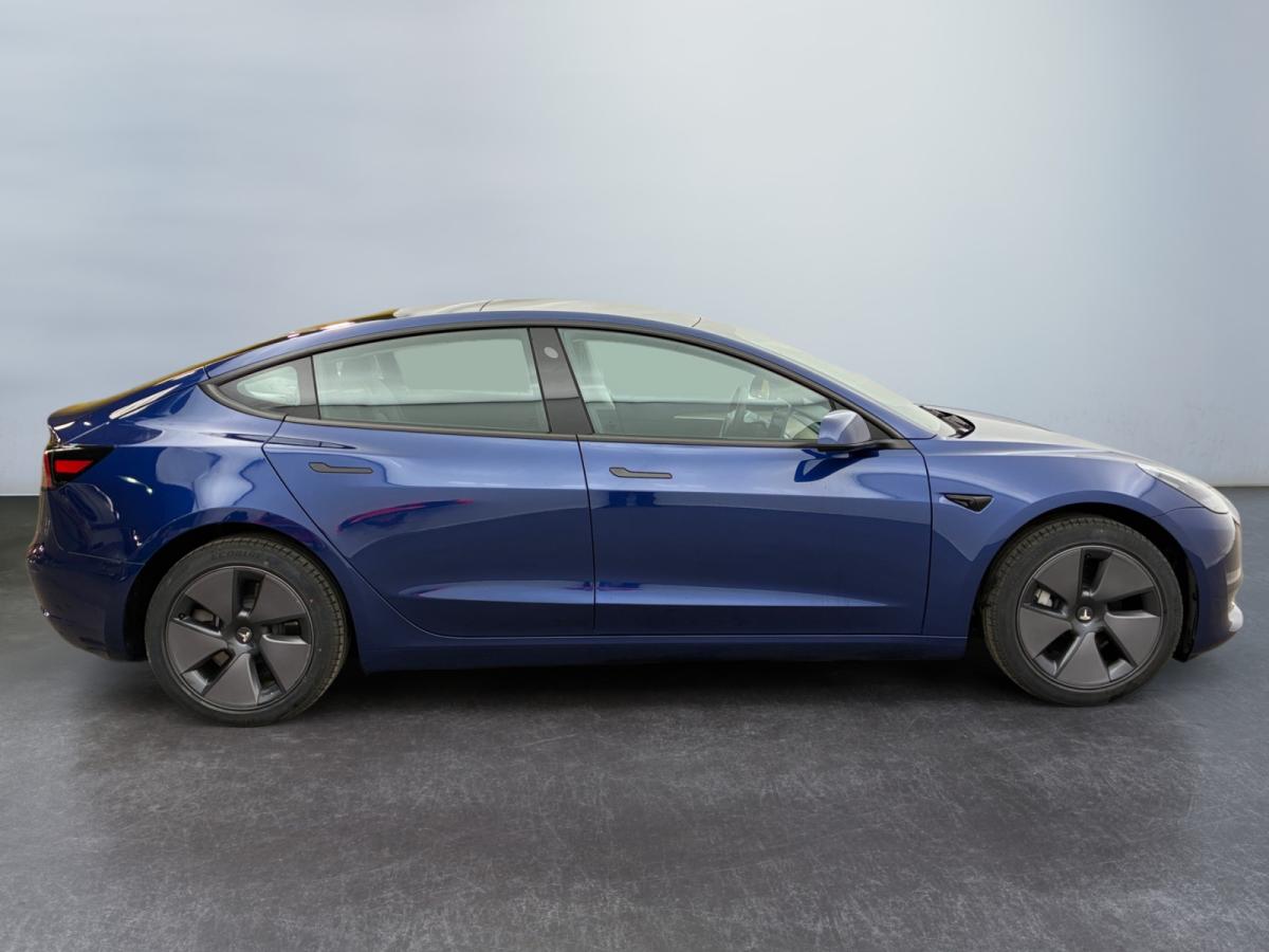 TESLA Model 3 RWD – photo 8