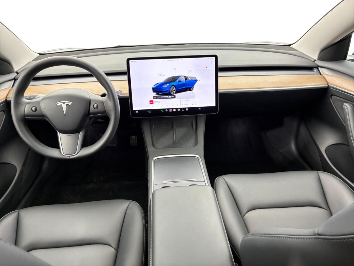 TESLA Model 3 RWD – photo 10