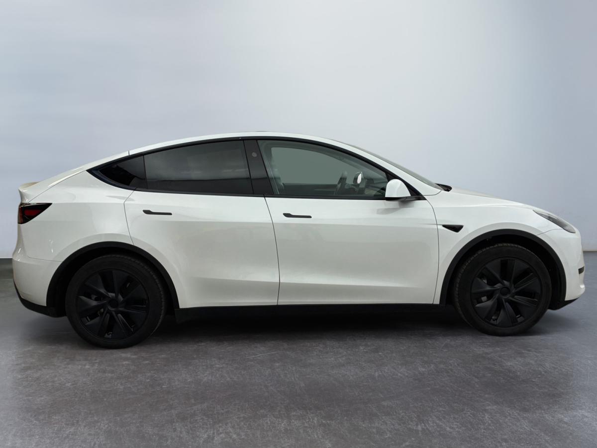 TESLA MODEL Y LONG RANGE RWD – photo 8