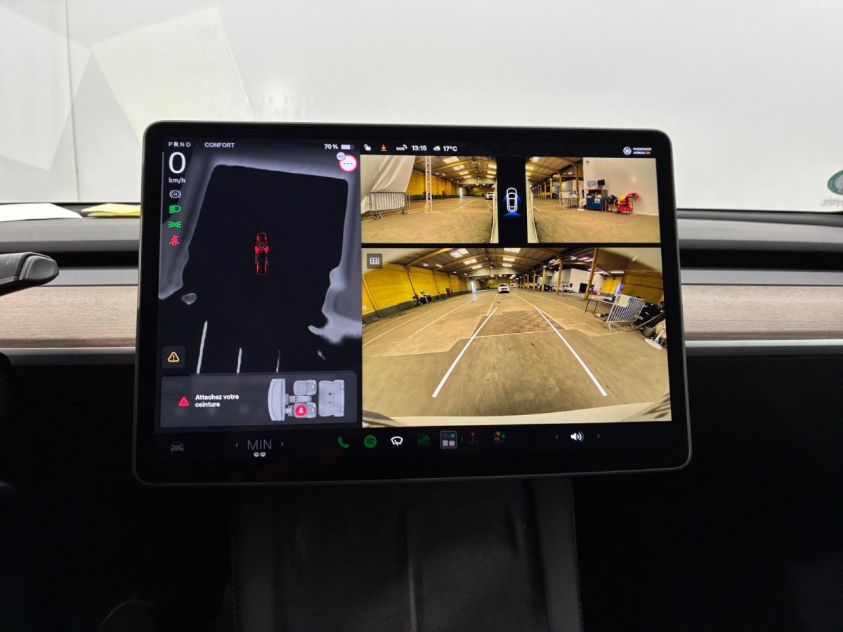 TESLA MODEL Y LONG RANGE RWD – photo 13
