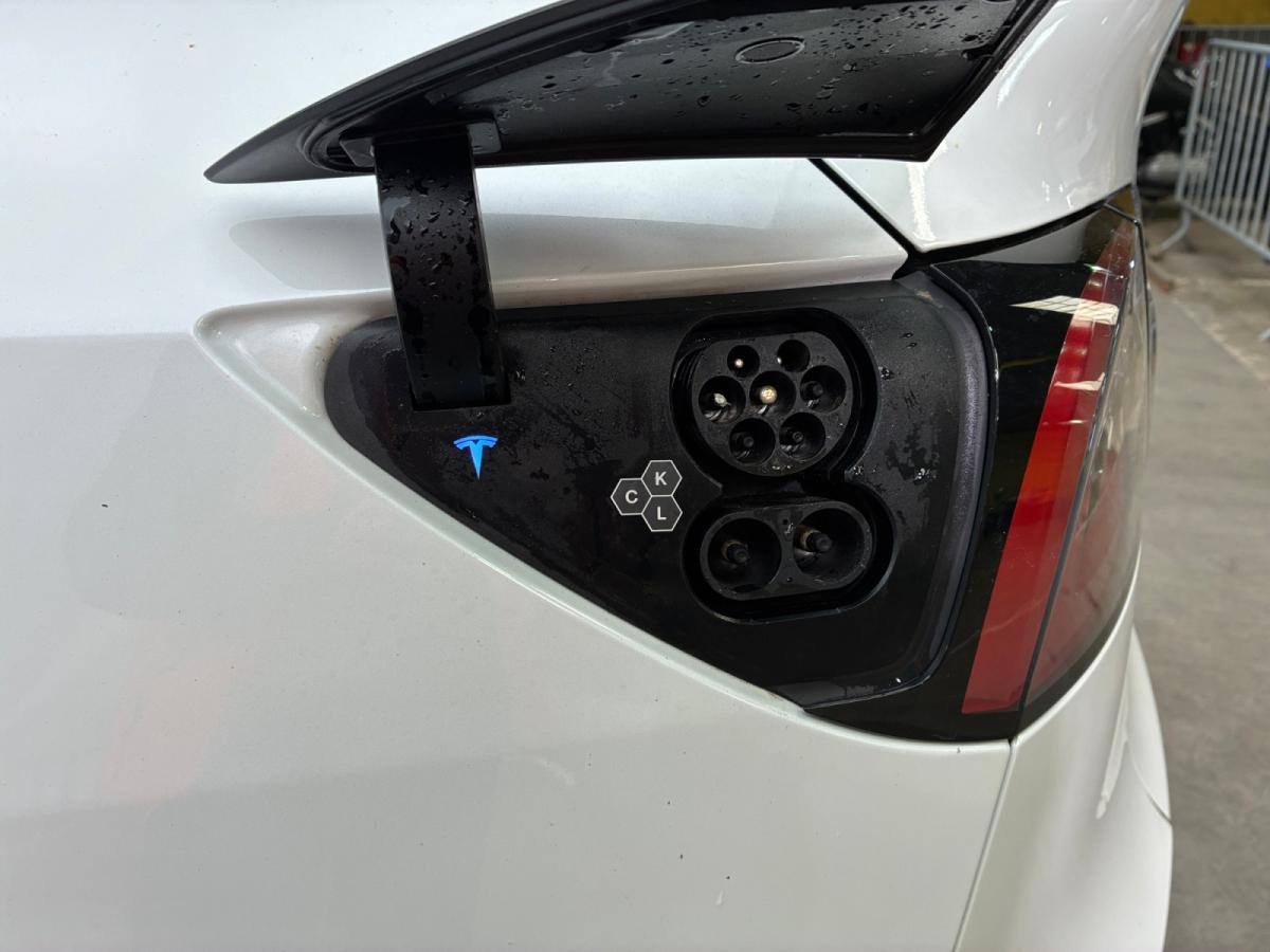 TESLA MODEL Y LONG RANGE RWD – photo 16