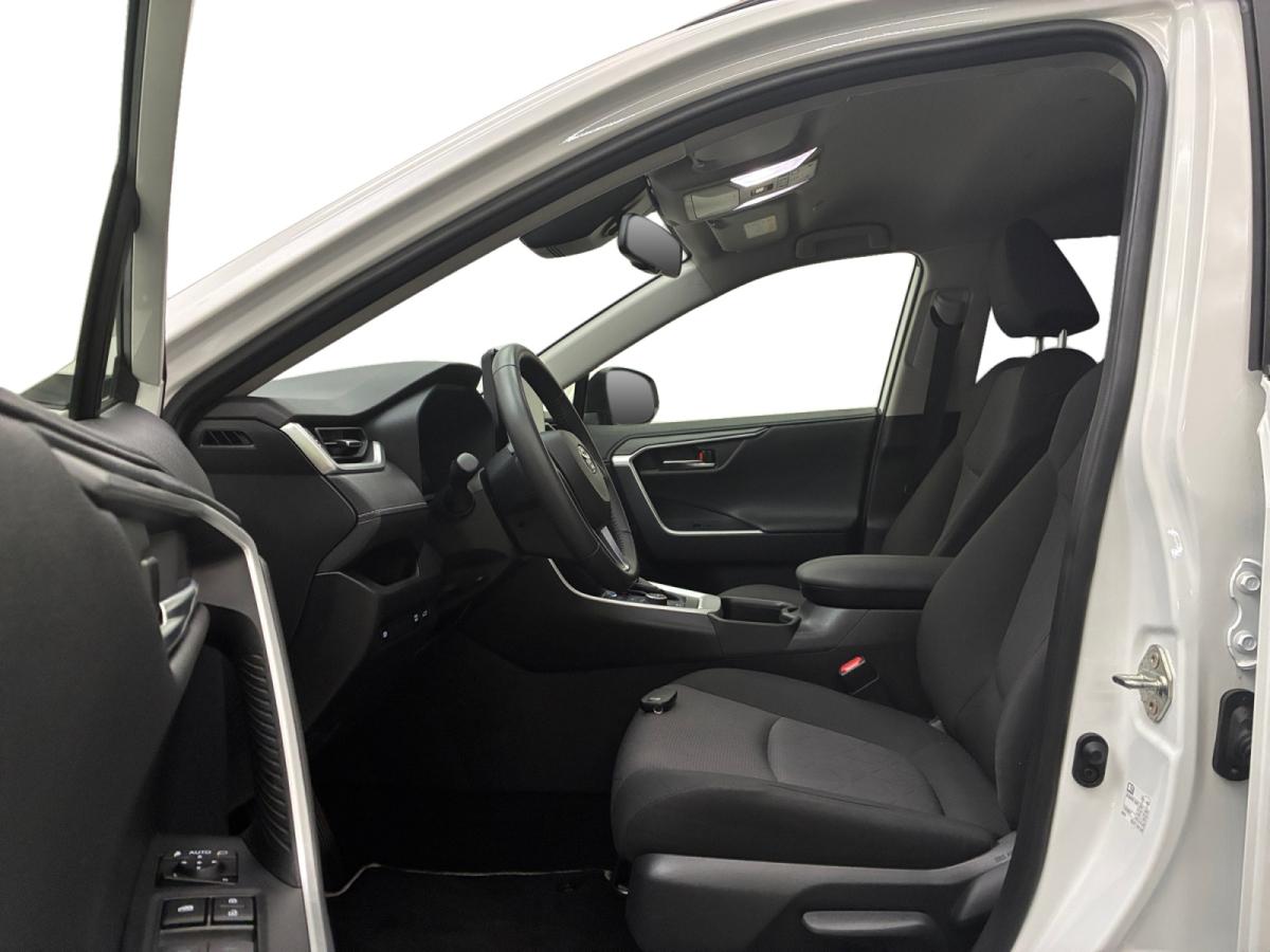 TOYOTA RAV4 Hybride 222 ch AWD-i Lounge – photo 9