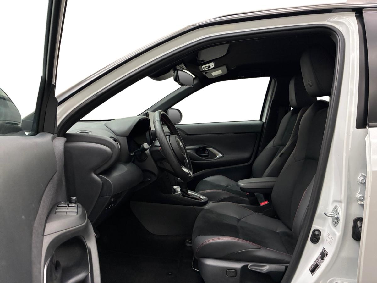 TOYOTA Yaris Cross Hybride 130h 2WD GR SPORT – photo 9